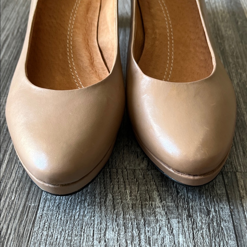 Dr LIZA leather heels tan color - Picture 6 of 9